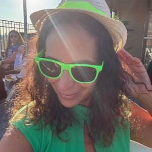 Meet your Posher, Yadira